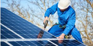 Installation Maintenance Panneaux Solaires Photovoltaïques à Fontenay-près-Chablis